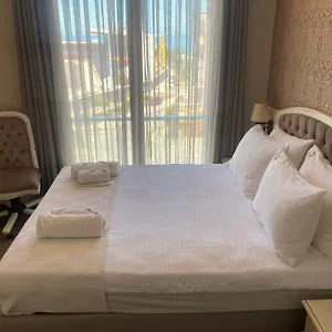 هانزاده بارك فندق
